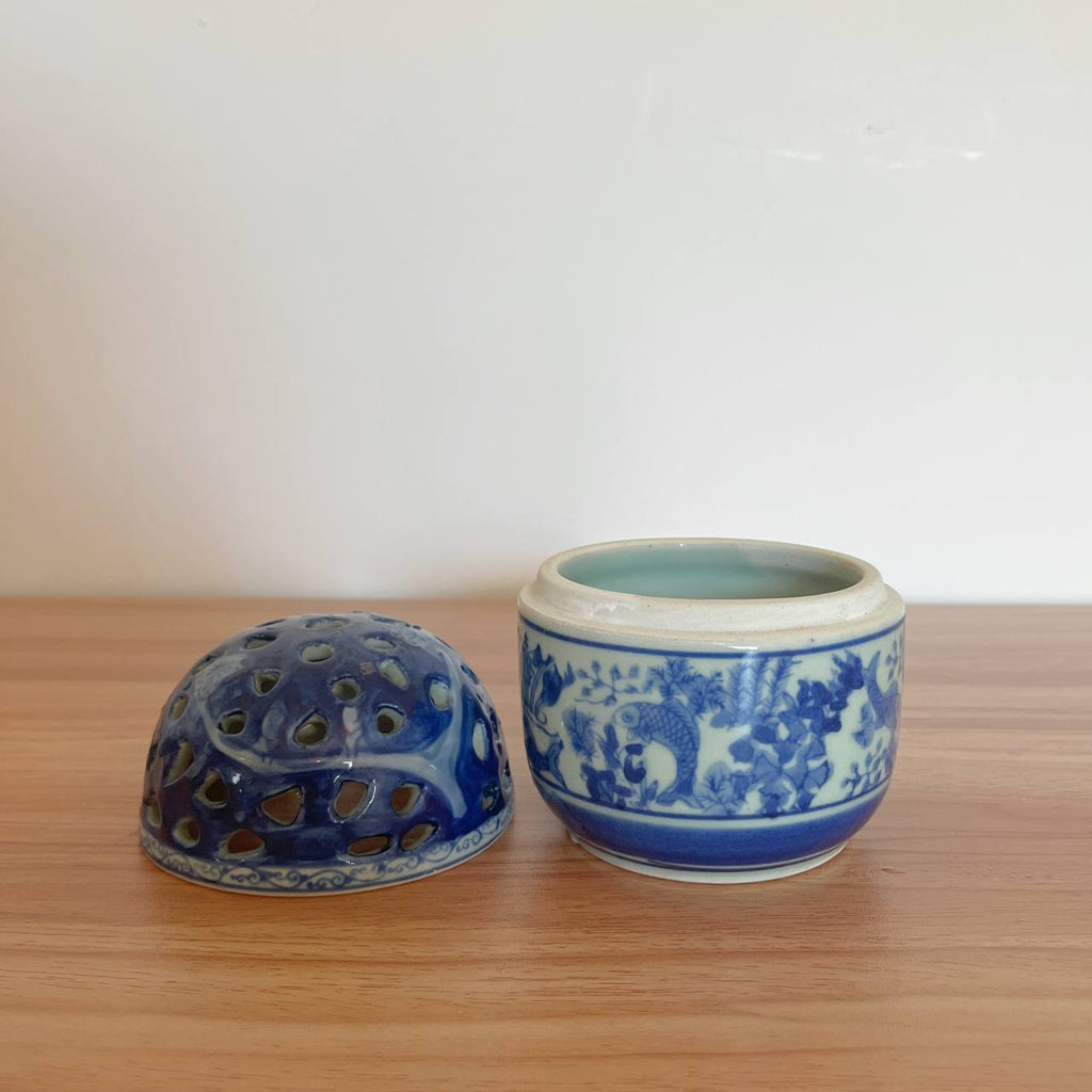 Koi Bloom – Vintage Blue & White Ceramic Bud Vase